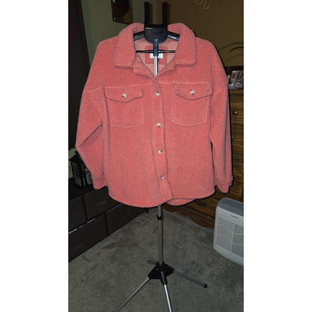 WOMAN'S AMERICAN EAGLE CORAL COLOR SIZE M SHERPA BUTTON DOWN SWEATER*WORN ONCE*